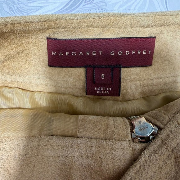 Margaret Godfrey Genuine Suede Mini Skirt Size 6 Tan Utility Pockets Zip Front - Picture 7 of 11
